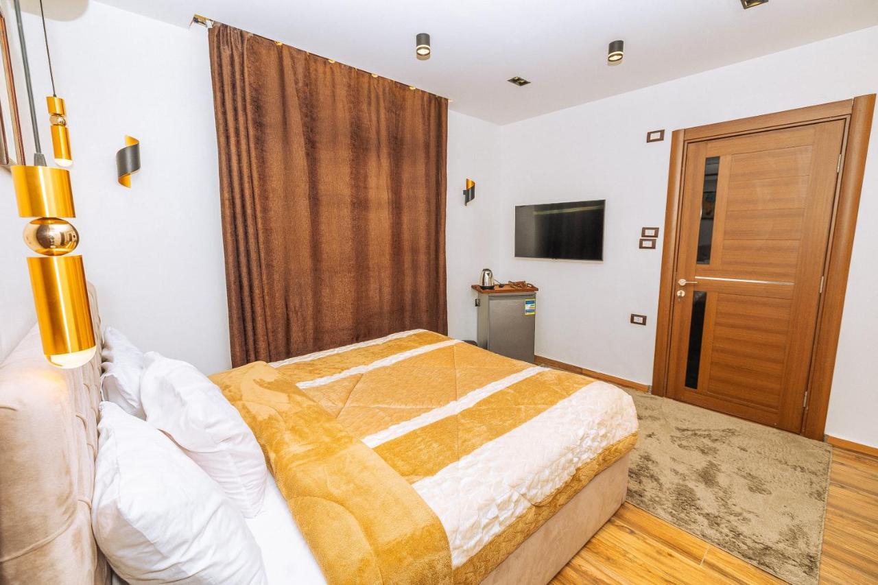 White Pyramids Inn Nazlet el Simman Екстер'єр фото