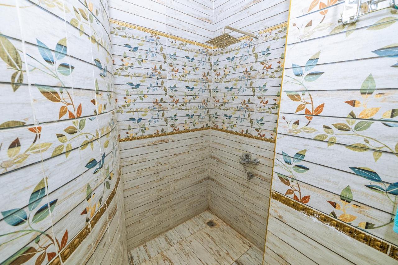 White Pyramids Inn Nazlet el Simman Екстер'єр фото