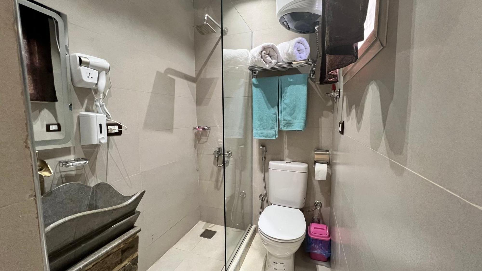 White Pyramids Inn Nazlet el Simman Екстер'єр фото