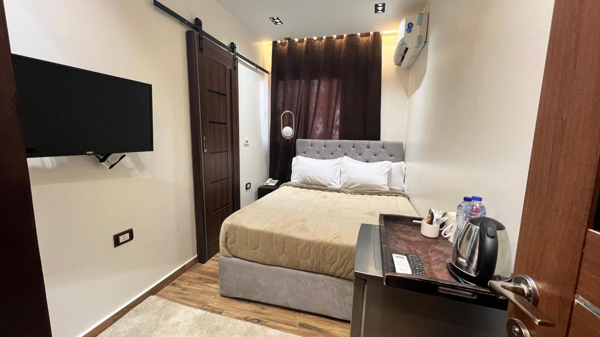 White Pyramids Inn Nazlet el Simman Екстер'єр фото