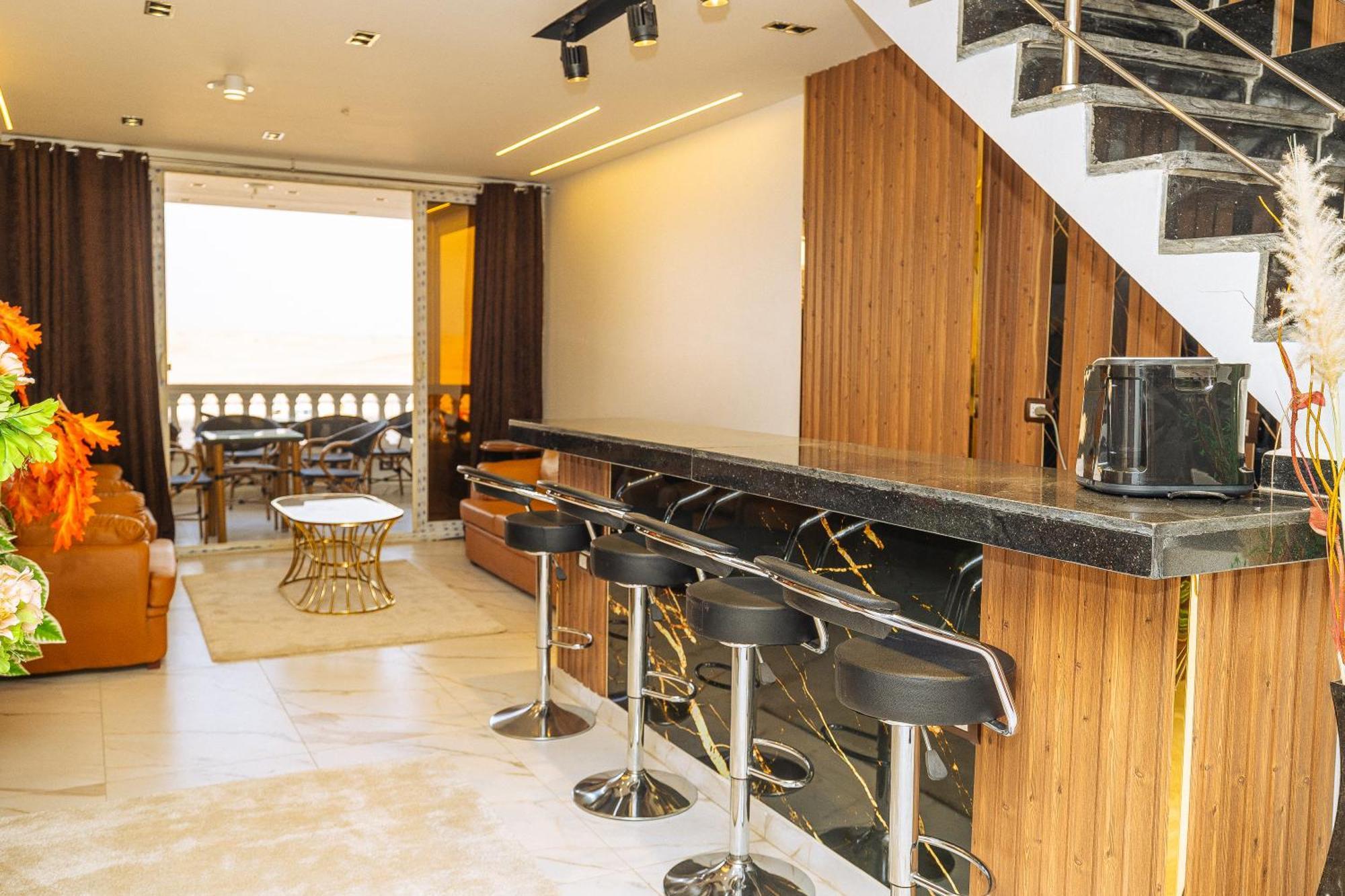 White Pyramids Inn Nazlet el Simman Екстер'єр фото