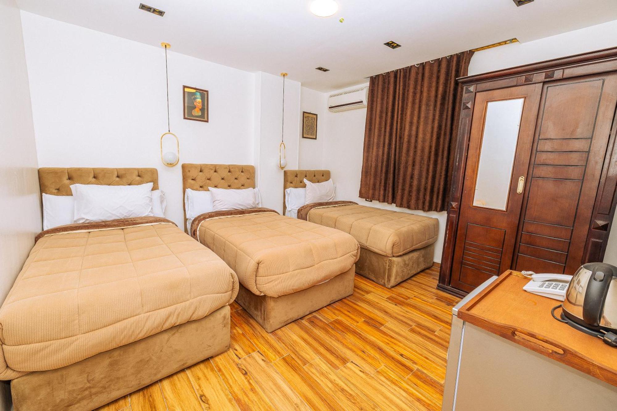 White Pyramids Inn Nazlet el Simman Екстер'єр фото