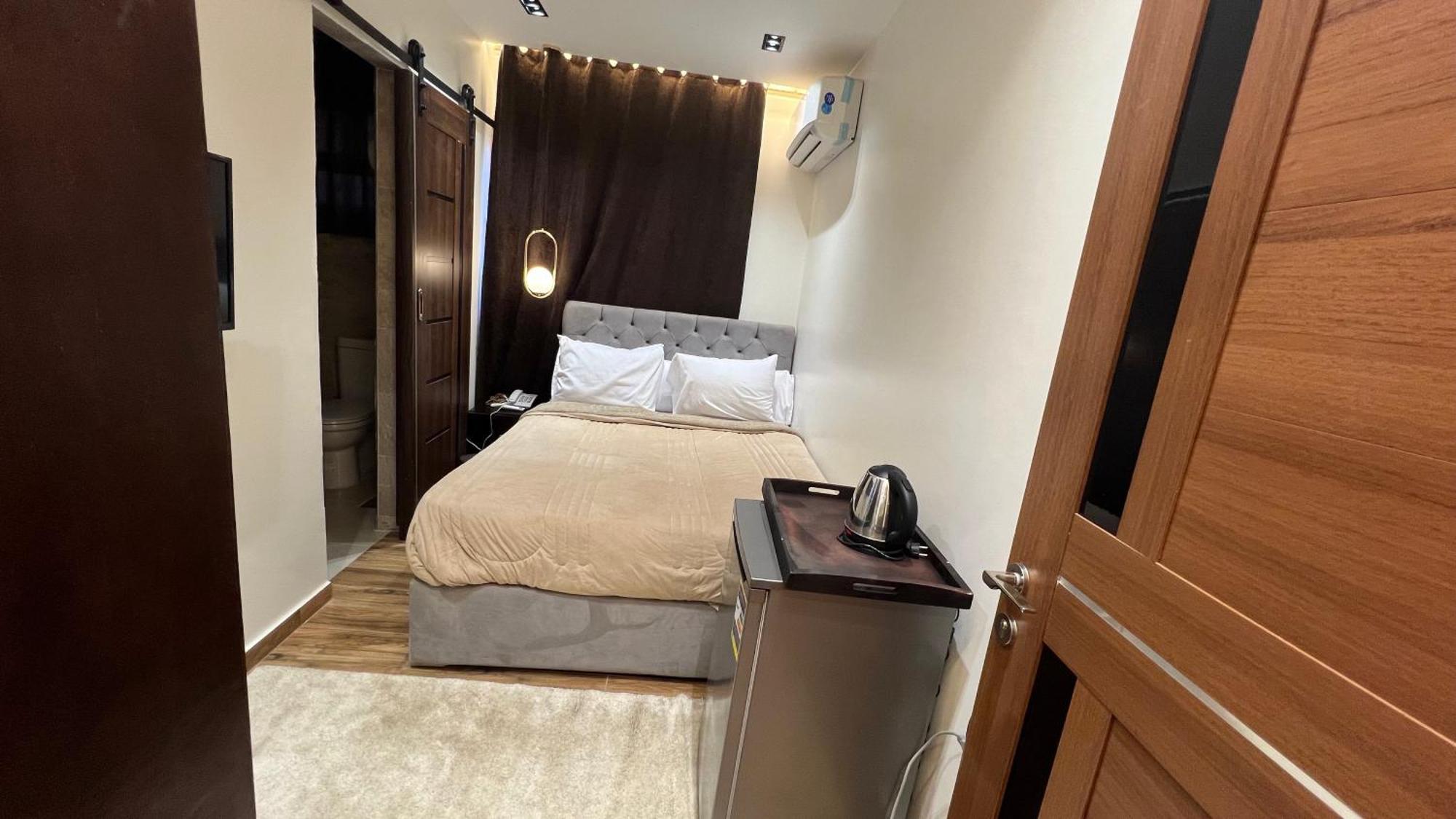 White Pyramids Inn Nazlet el Simman Екстер'єр фото