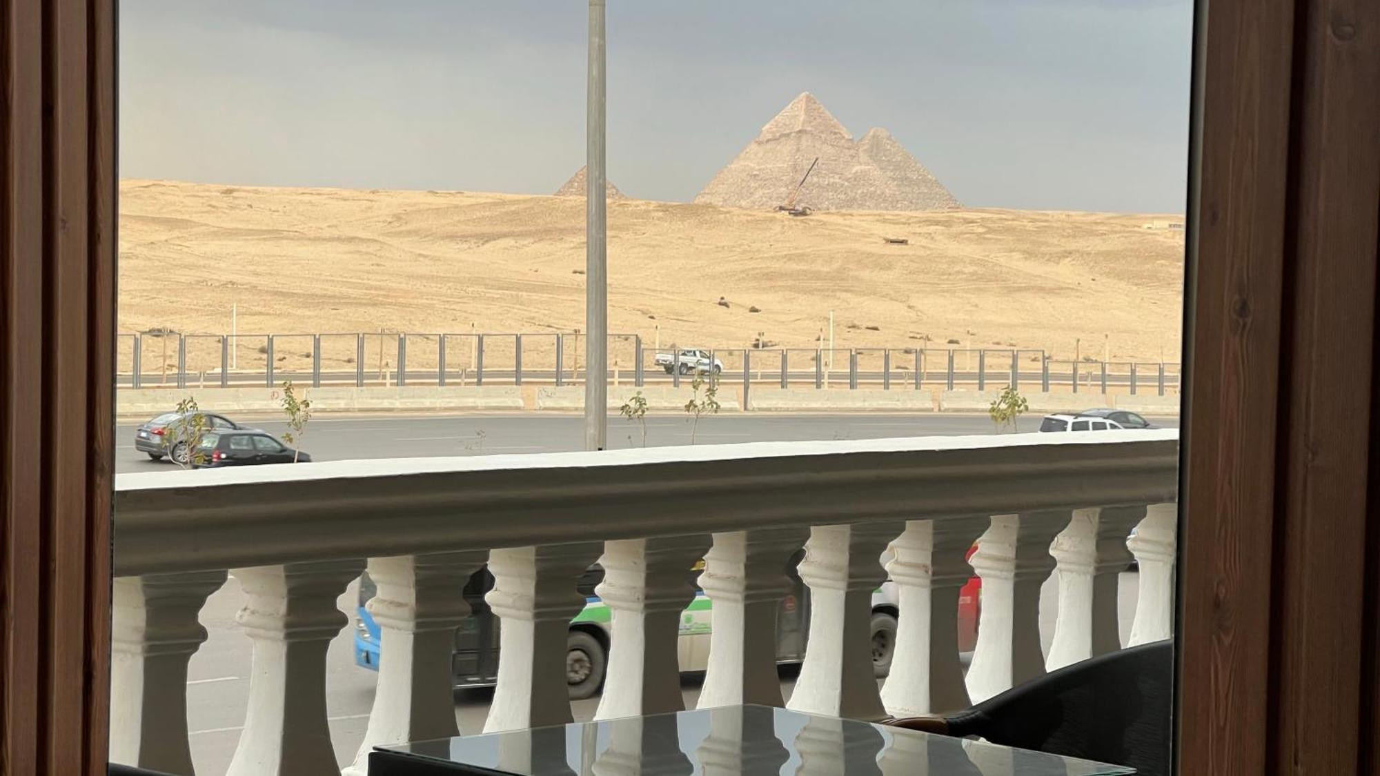 White Pyramids Inn Nazlet el Simman Екстер'єр фото