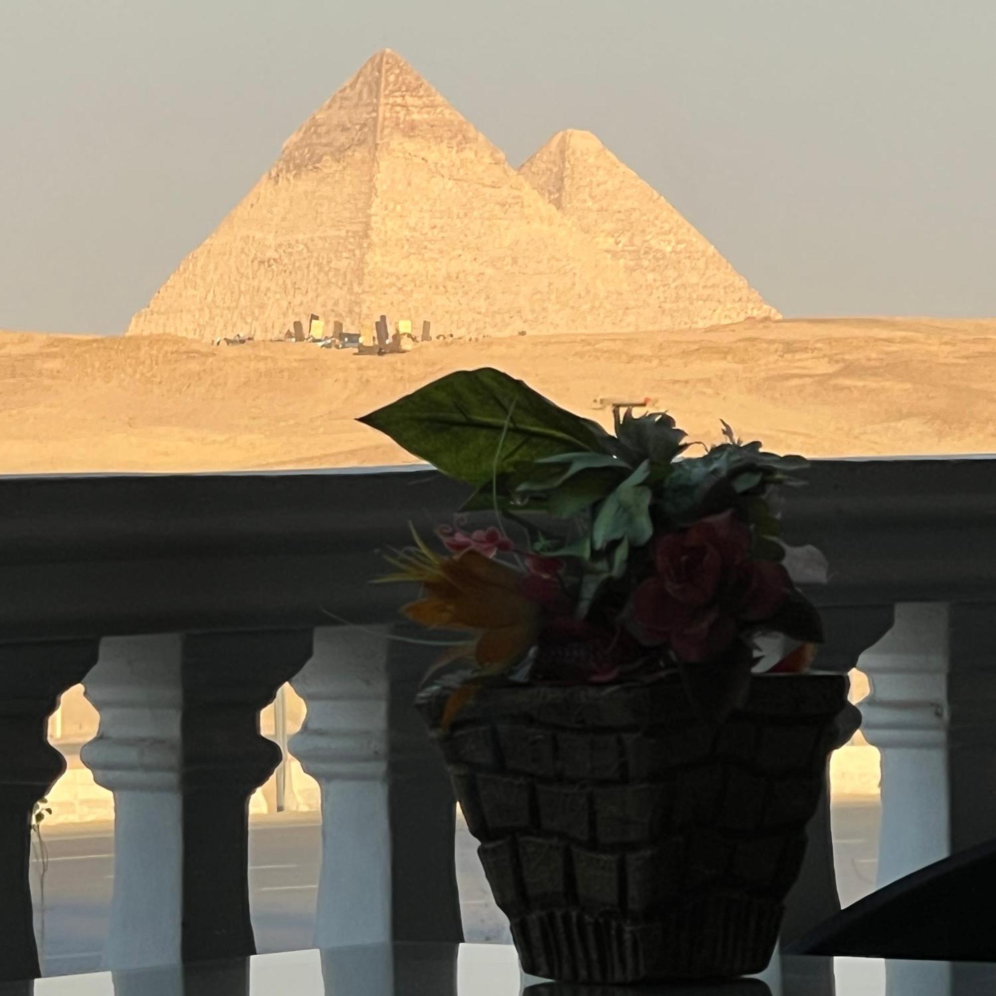 White Pyramids Inn Nazlet el Simman Екстер'єр фото