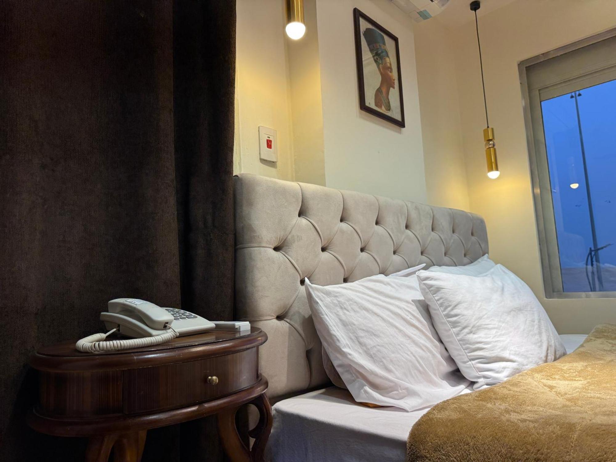 White Pyramids Inn Nazlet el Simman Екстер'єр фото
